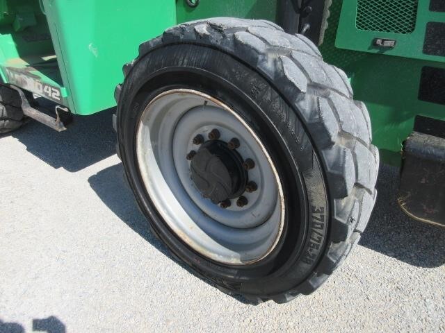 2016 SkyTrak 6042 Picture 9 2016 SkyTrak 6042-9