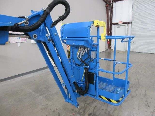 2025 Genie Z-34/22 IC-10