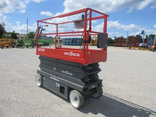 2017 Skyjack SJ3226 Picture 2 2017 Skyjack SJ3226-2