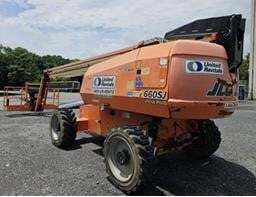 2017 JLG 600SJ-4