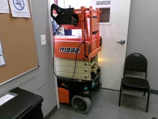 2025 JLG R1932-22