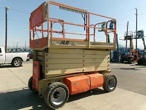 2016 JLG 4069LE Picture 4 2016 JLG 4069LE-4