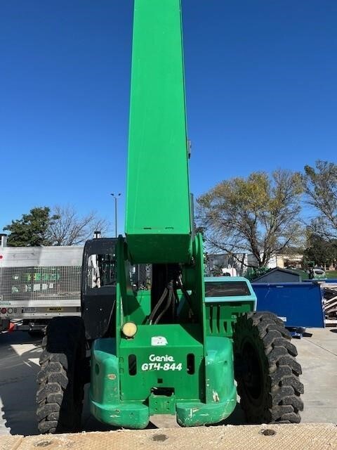 2016 Genie GTH 844 Picture 4 2016 Genie GTH 844-4