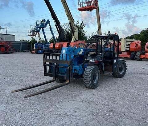 2017 Genie GTH-5519 Picture 2 2017 Genie GTH-5519-2