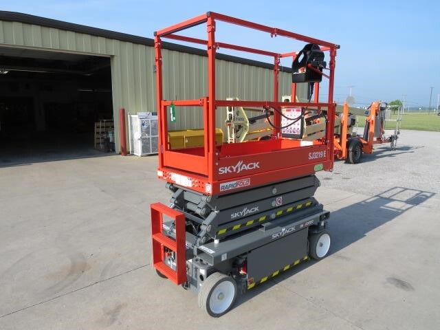 2025 Skyjack SJ3219E-4