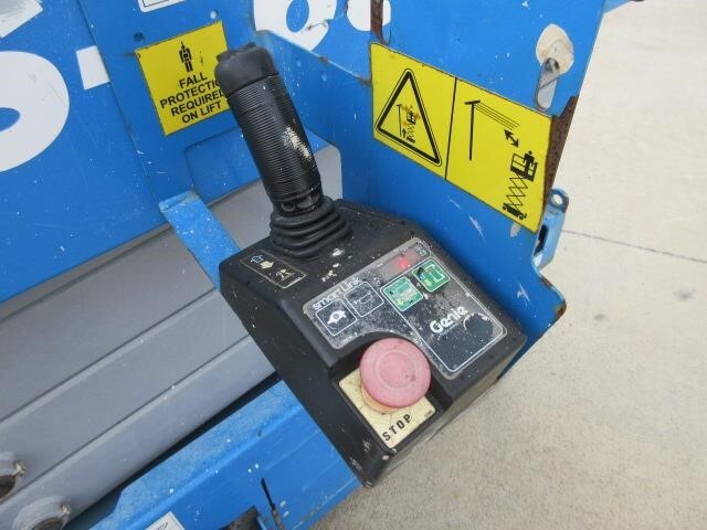 2017 Genie GS-2632-12