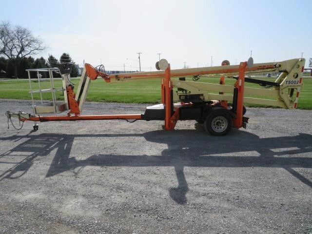 2017 JLG T500J-5