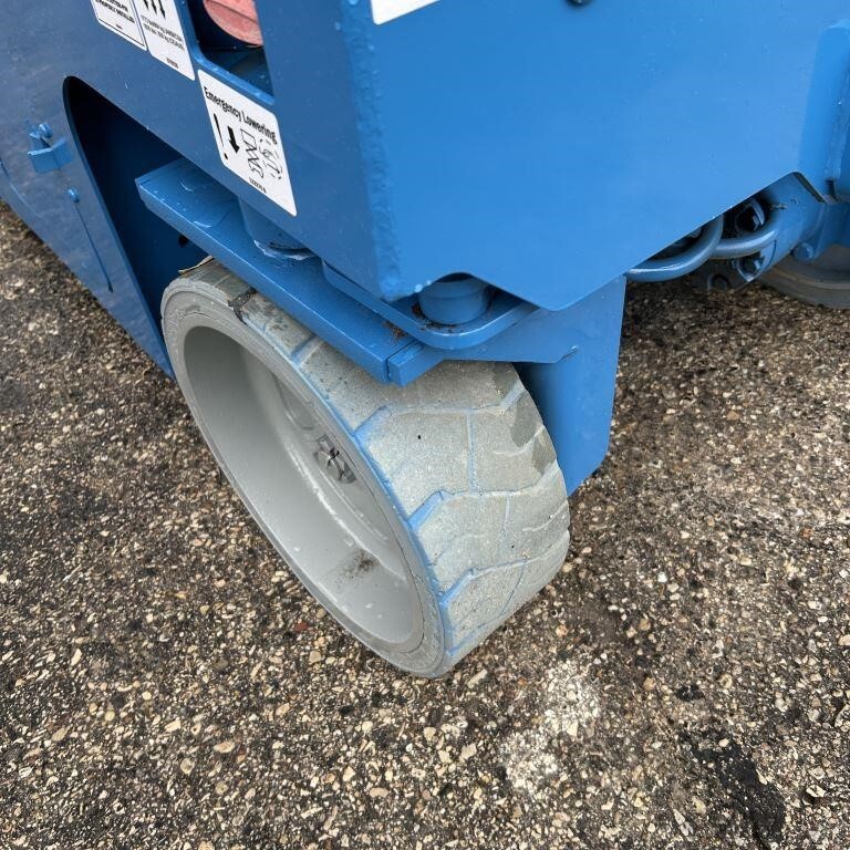 2016 Genie GS-2632-8