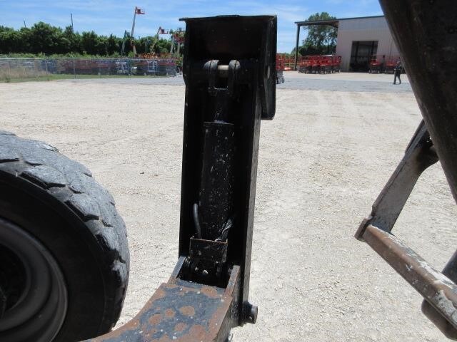 2016 SkyTrak 10054-7