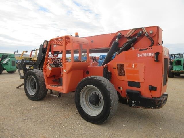 2016 SkyTrak 10054-4