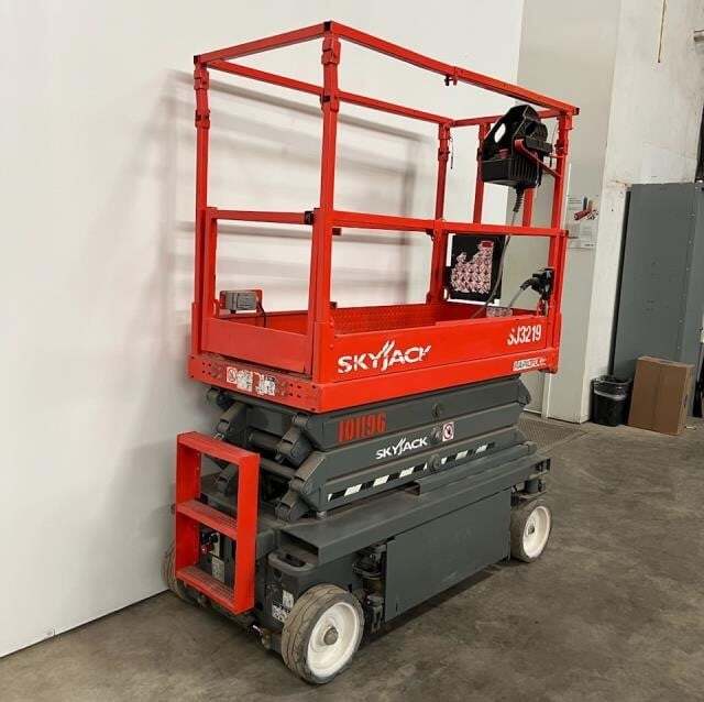 2021 Skyjack SJ3219-5