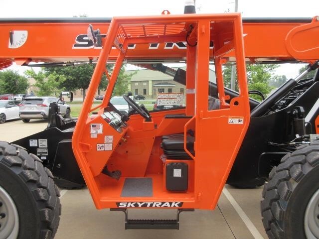 2025 SkyTrak 8042-20