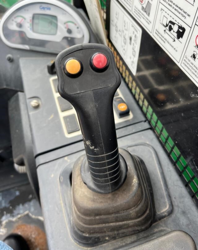 2017 Genie GTH-5519-14