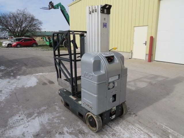 2017 JLG 20MVL-2