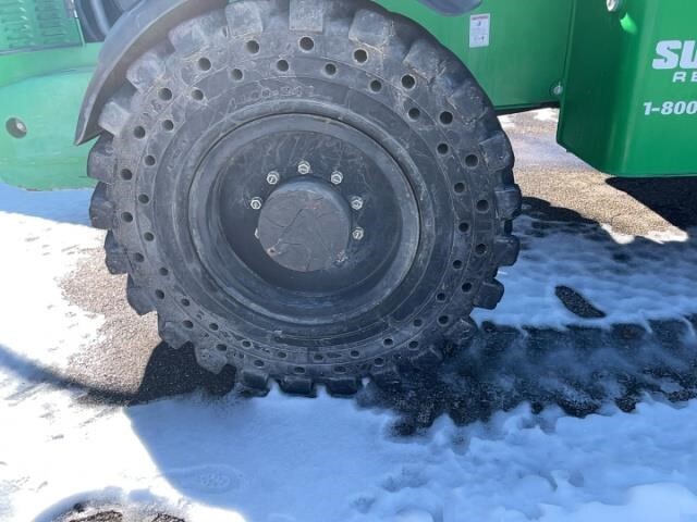 2016 Genie GTH-1056-9