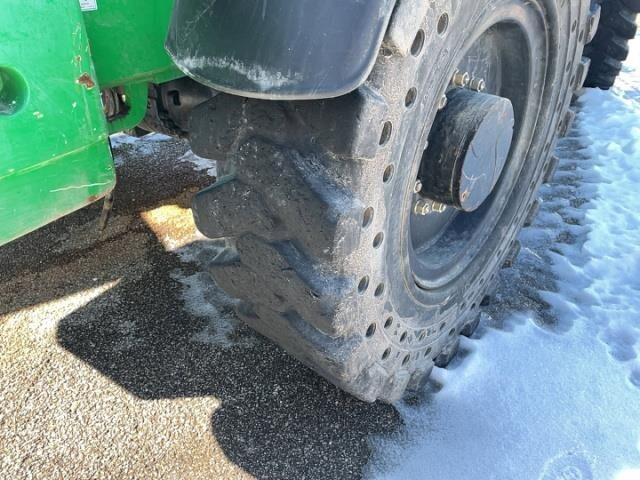 2016 Genie GTH-1056-15