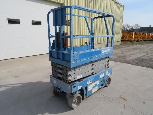 2017 Genie GS-1930-8