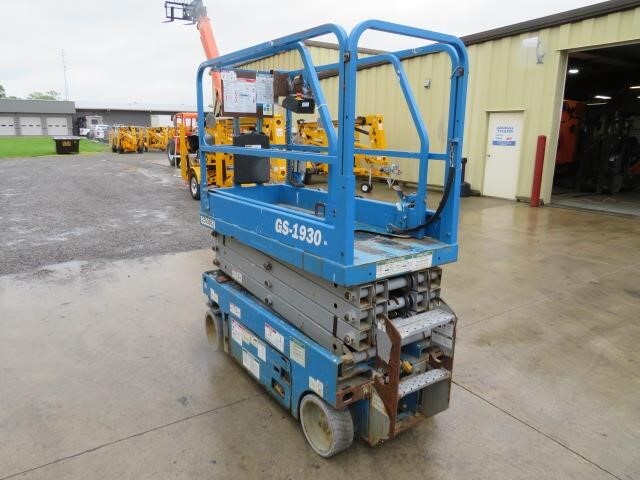 2017 Genie GS-1930-19