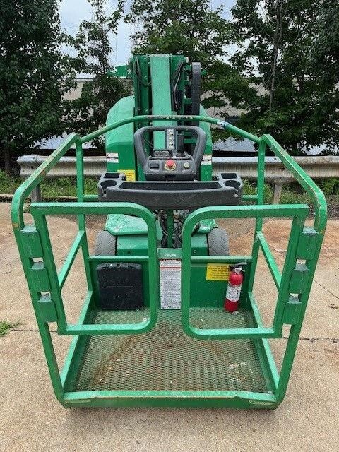 2016 JLG Toucan 32E-2