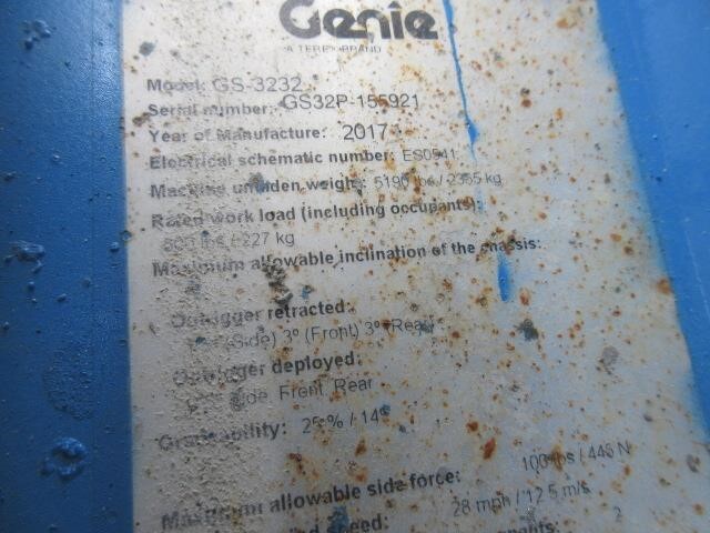 2017 Genie GS-3232-18