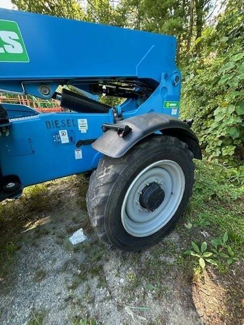 2017 Genie GTH 844-2