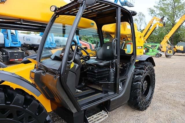 2021 JCB 509-42-18