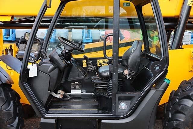 2019 JCB 510-56-17