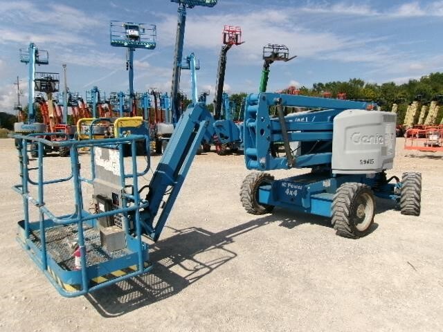 2018 Genie Z-45/25J RT