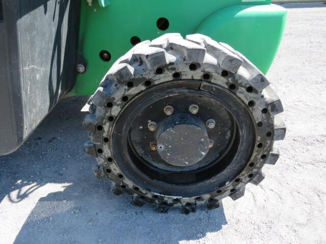 2016 Genie GTH-5519 Picture 21 2016 Genie GTH-5519-21