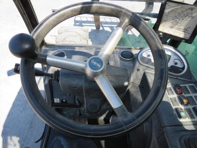 2016 Genie GTH-5519 Picture 13 2016 Genie GTH-5519-13