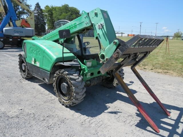 2016 Genie GTH-5519 Picture 7 2016 Genie GTH-5519-7