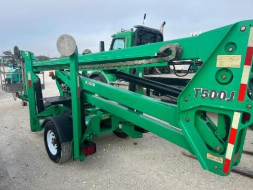 2017 JLG T500J-1