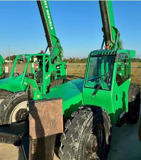 2017 SkyTrak 10042-1