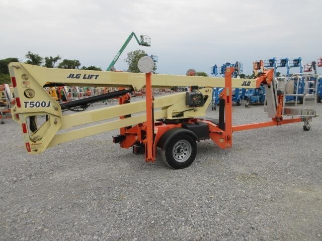 2018 JLG T500J-3