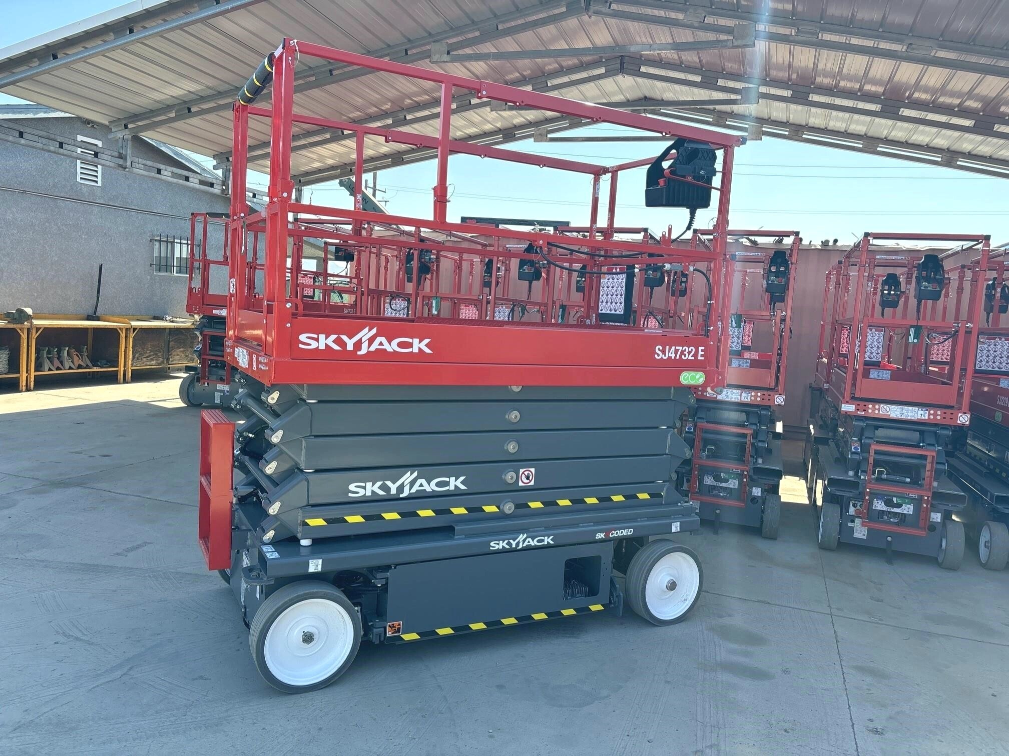 2025 Skyjack SJ4732