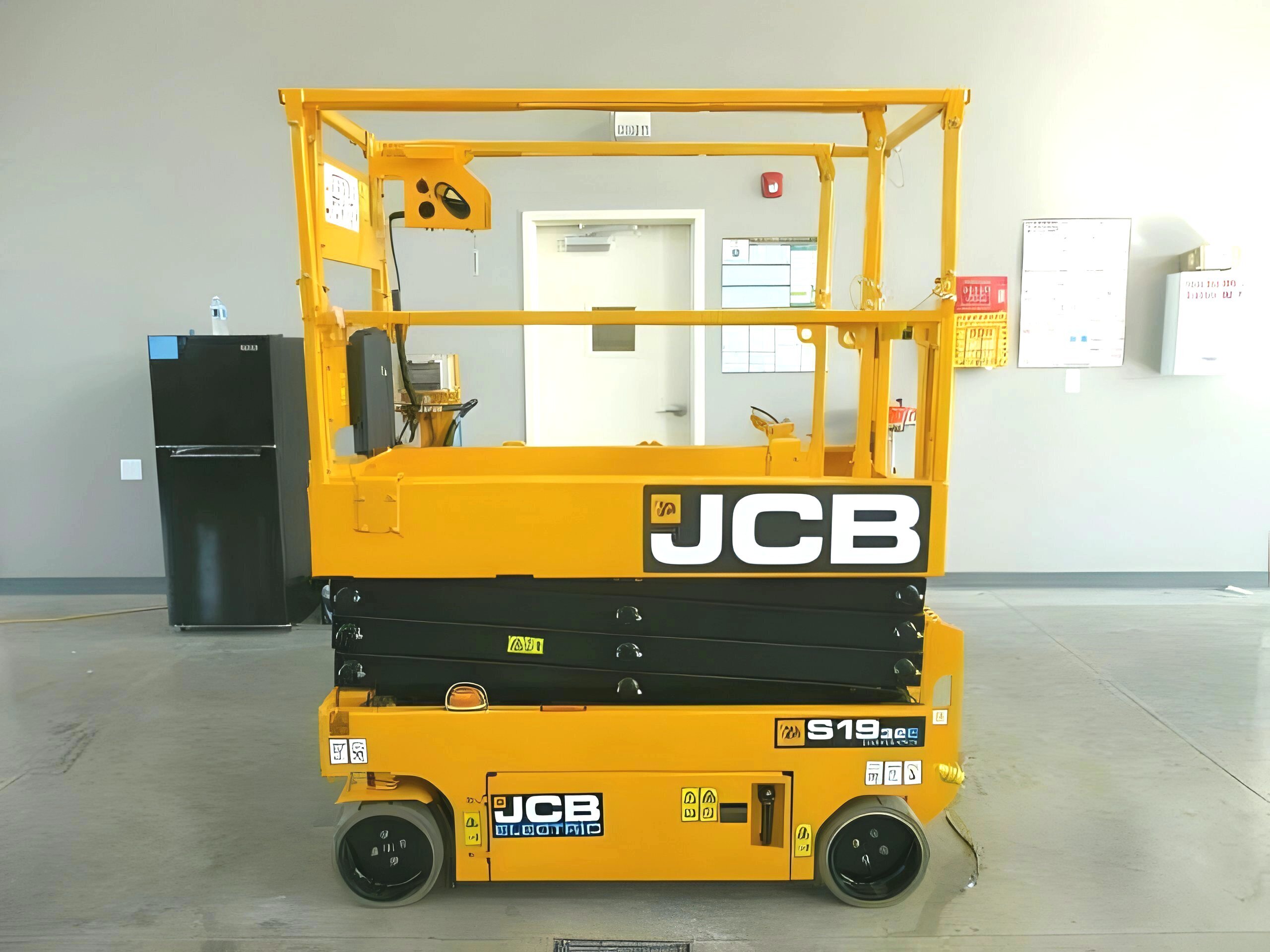 2025 JCB S1932E