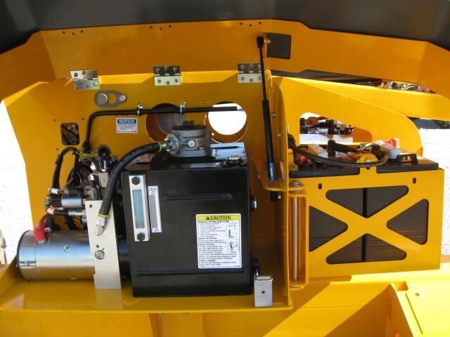 2025 Bil-Jax 5533A-10