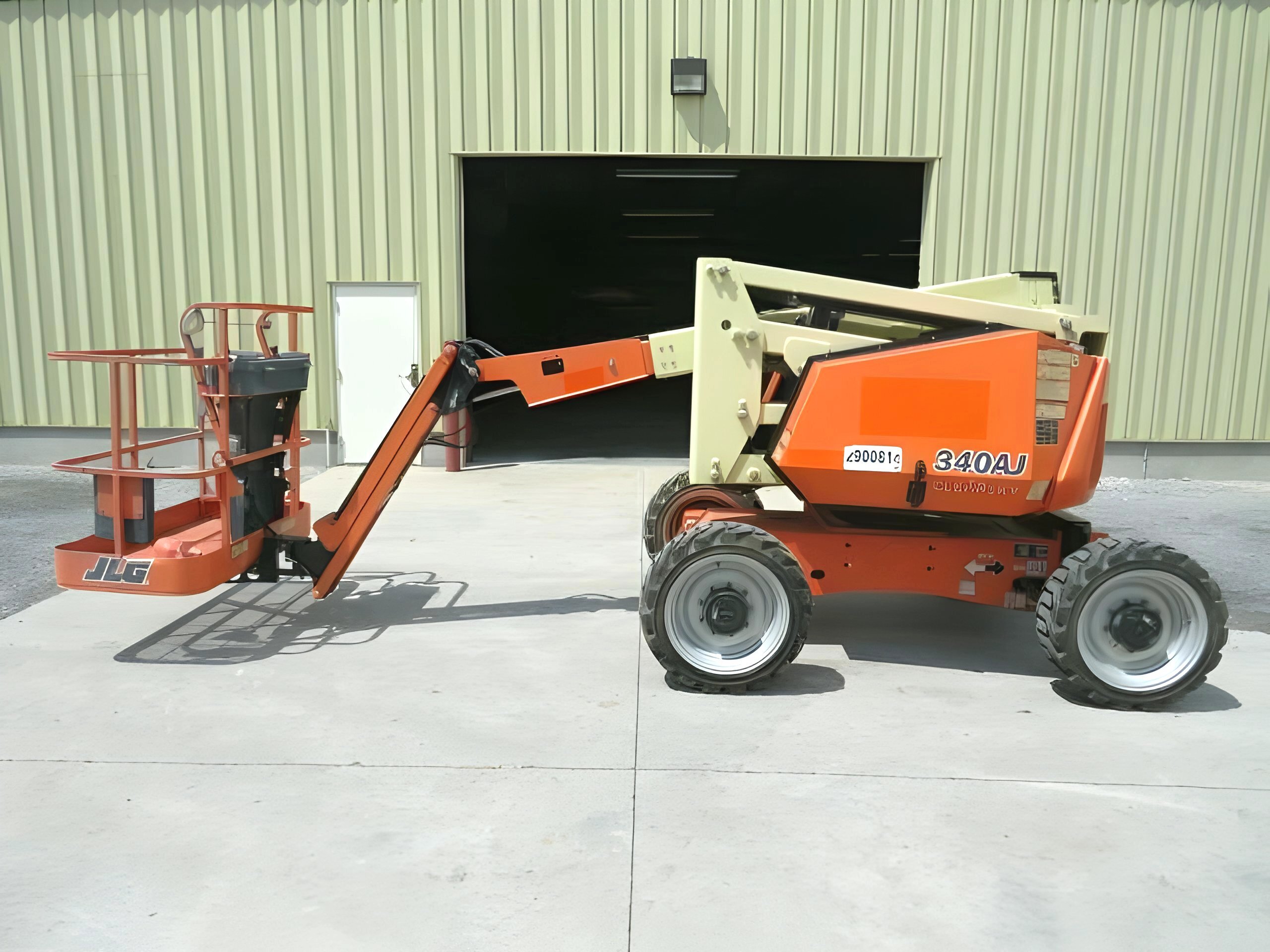 2019 JLG 340AJ