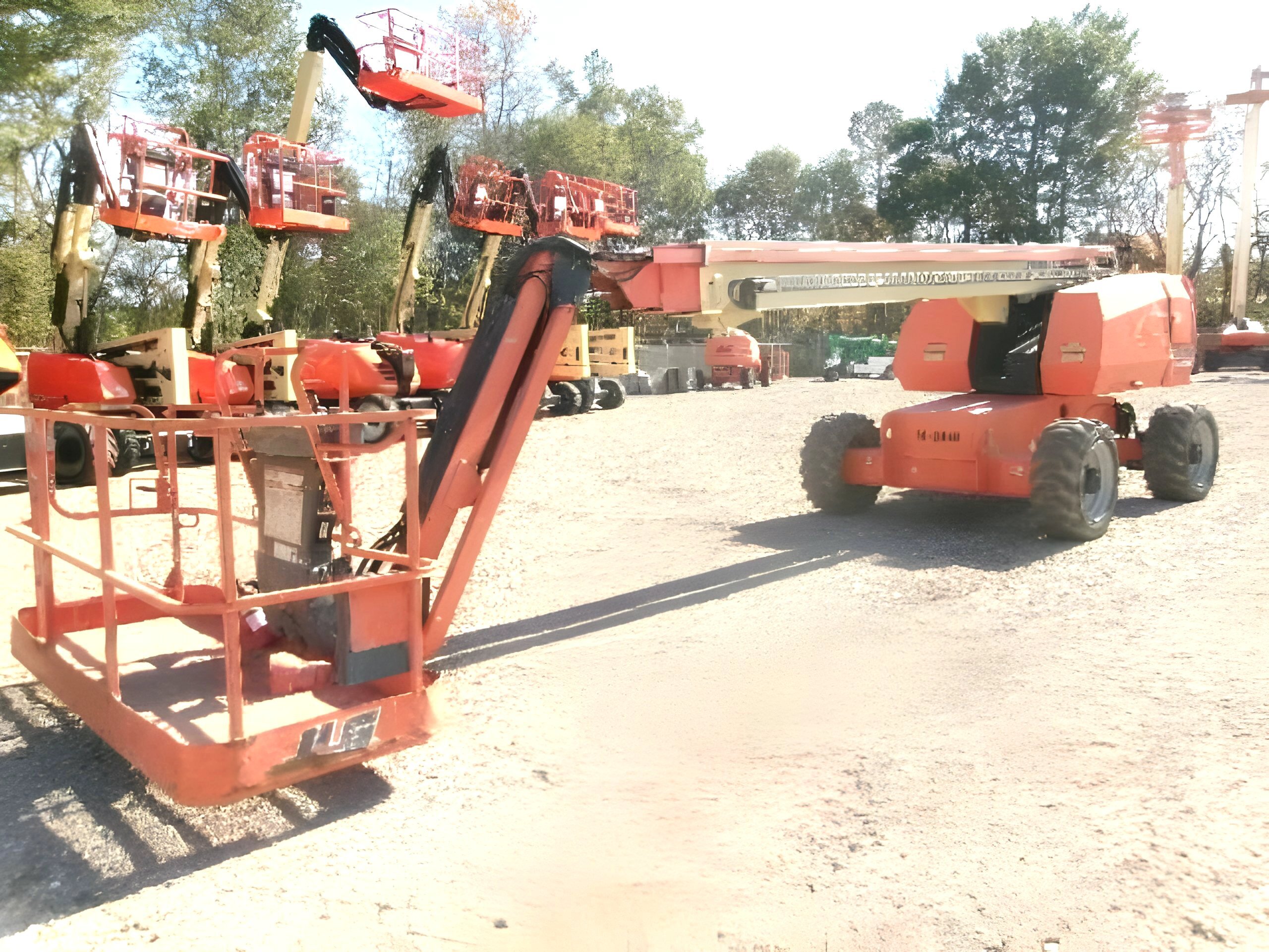 2016 JLG 660SJ