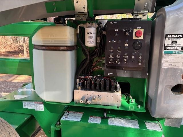 2016 Genie Z-45/25J DC-13