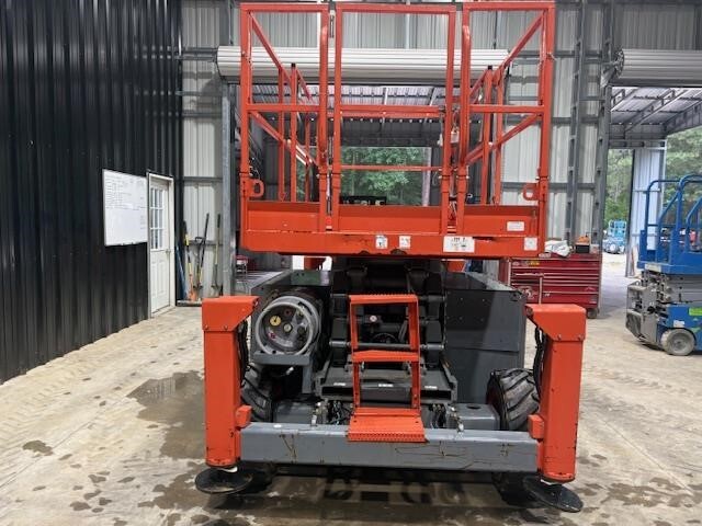 2018 Skyjack SJ-6832RT-3