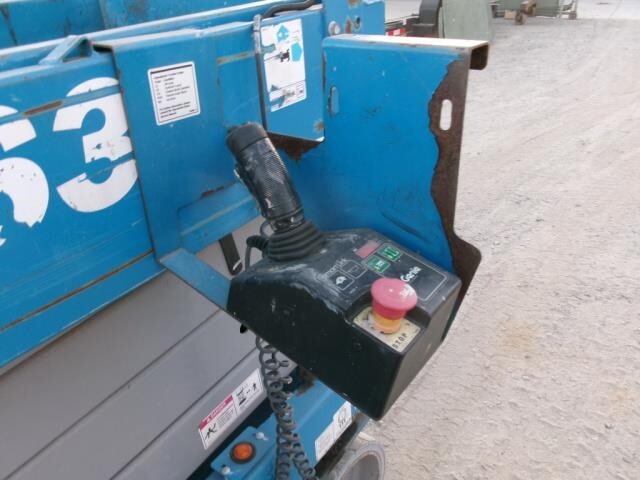 2017 Genie GS-2632-8