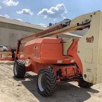 2018 JLG 800AJ-4