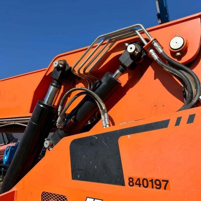 2016 SkyTrak 8042-12