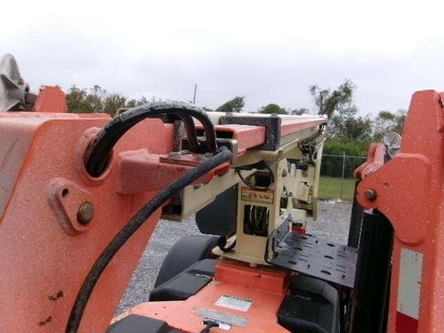 2018 JLG T350-11