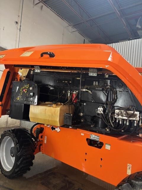 2020 JLG 600SJ-6