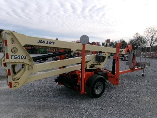 2019 JLG T500J-3