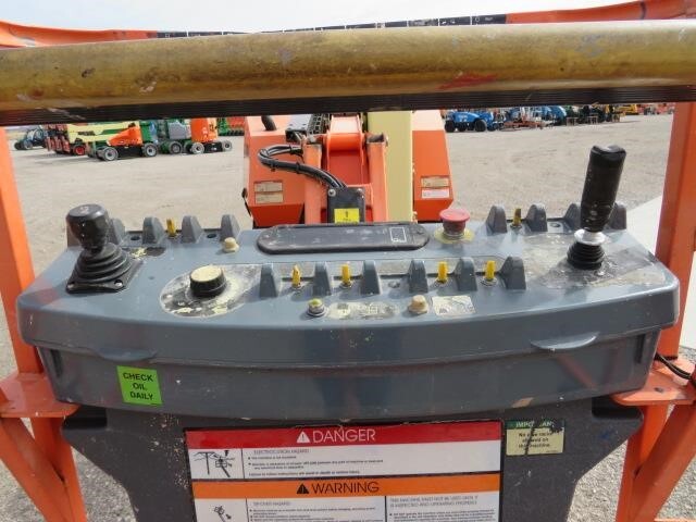 2018 JLG 340AJ-16