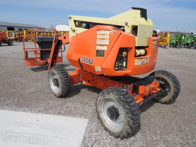 2018 JLG 340AJ-8