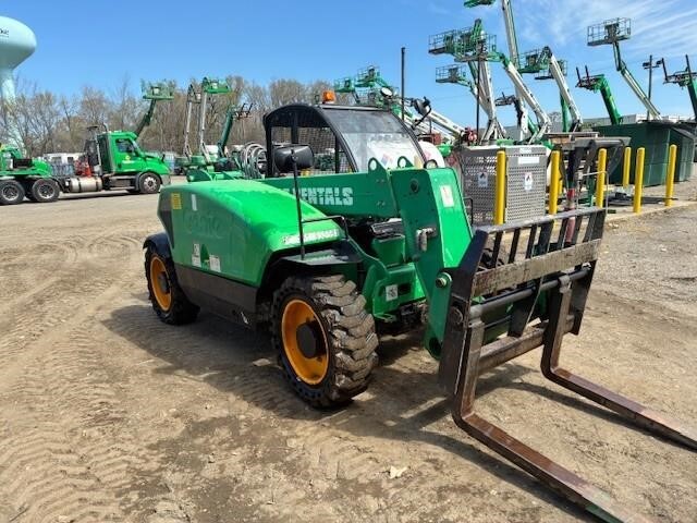 2016 Genie GTH-5519-4